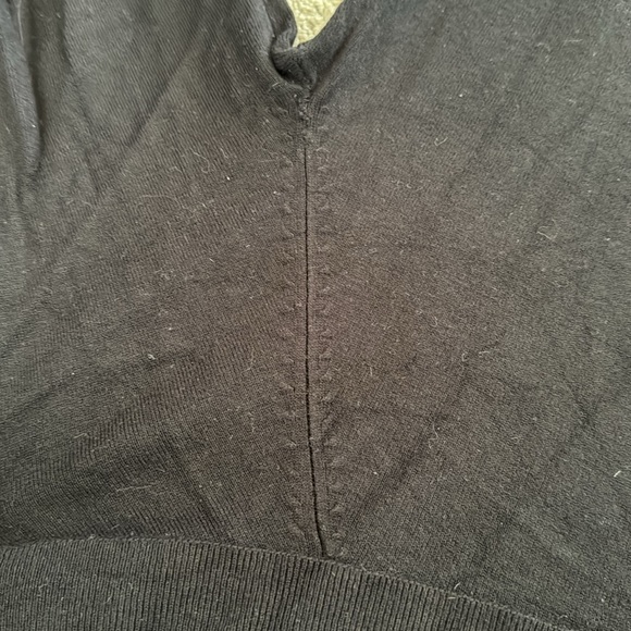 Esprit Black off-the-shoulder Sweater size XL - Picture 3 of 4